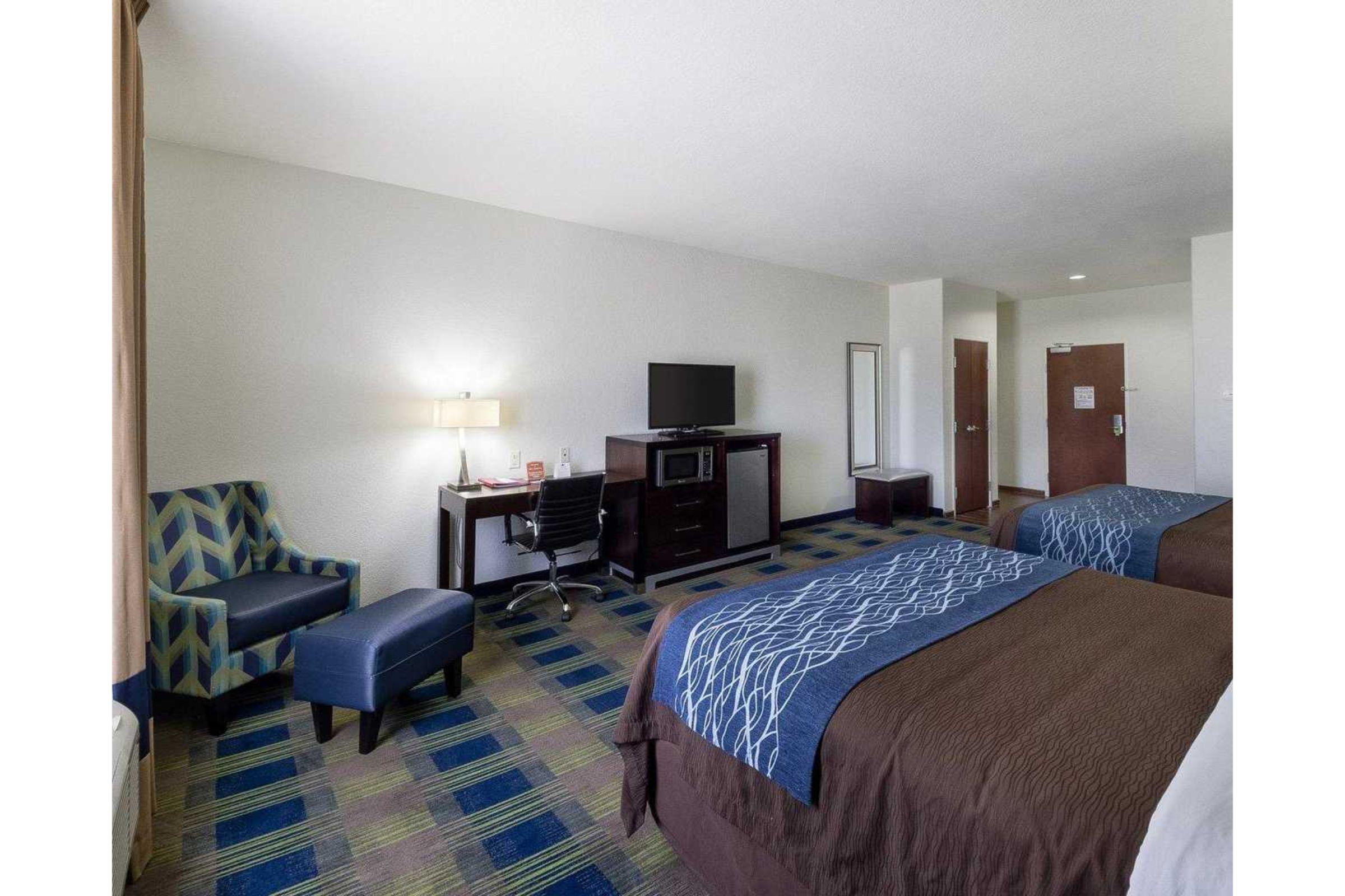 Comfort Inn & Suites Victoria North Esterno foto