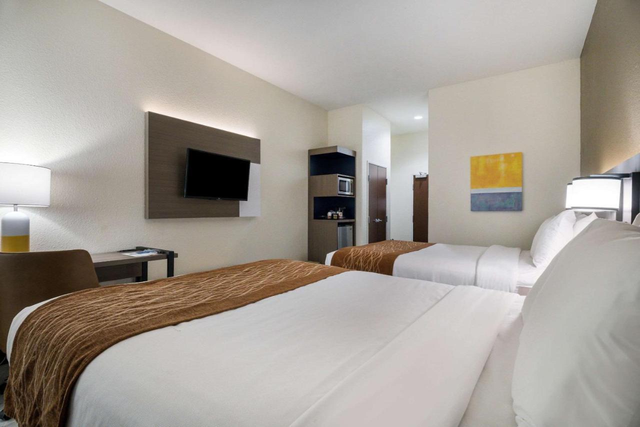 Comfort Inn & Suites Victoria North Esterno foto